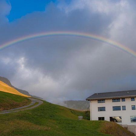 Hotel Avers Am Bach Kültér fotó